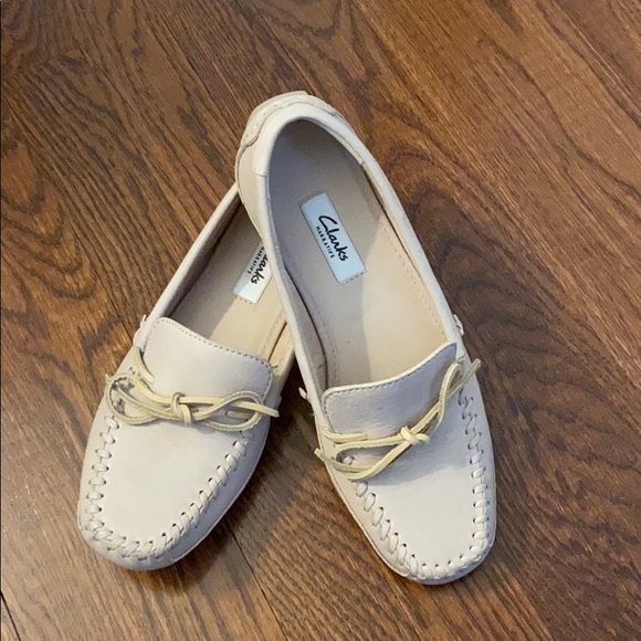 Leather moccasins - Picture 4 of 4